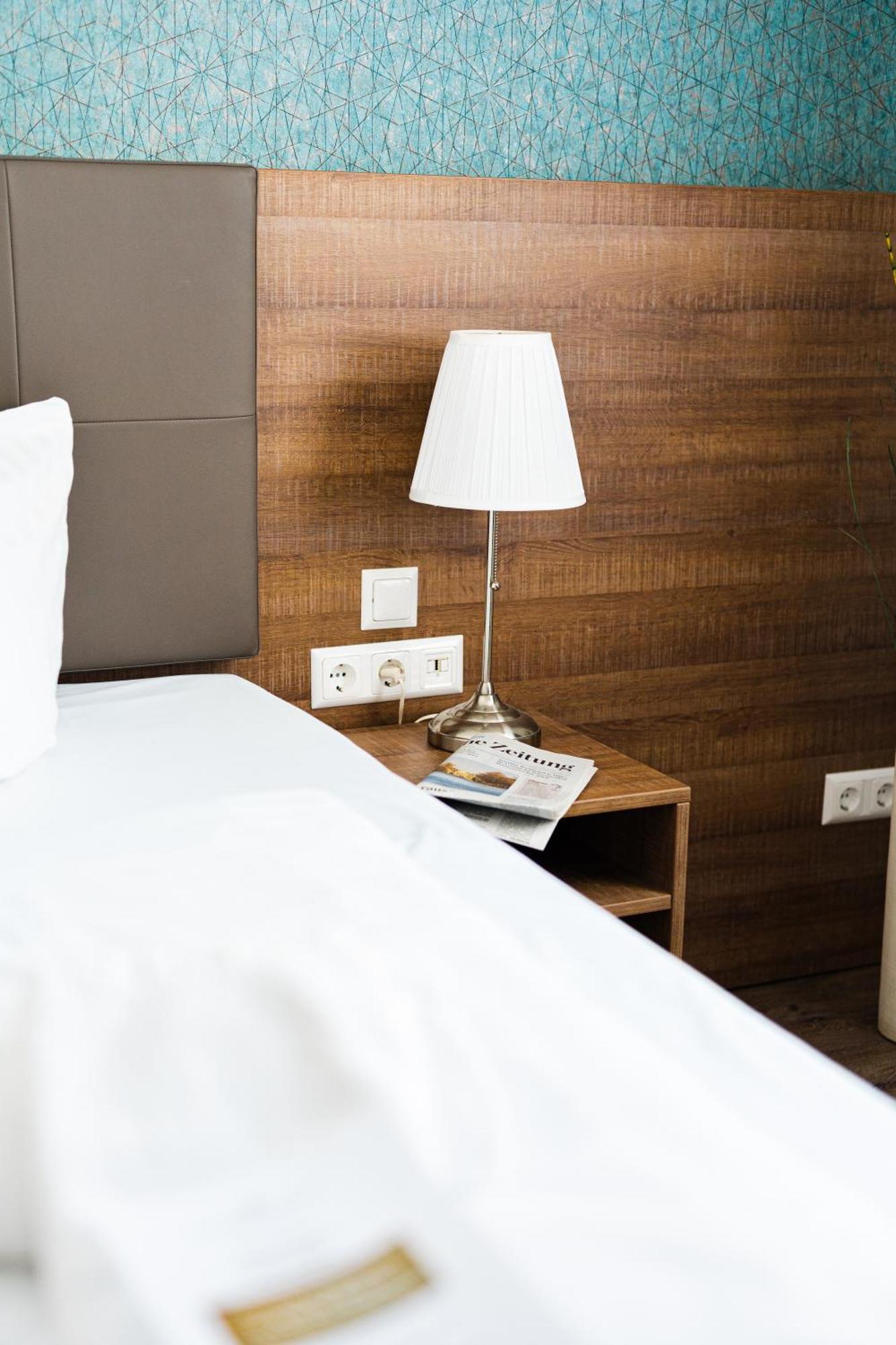 Bernstein Acamed Resort Nienburg  Εξωτερικό φωτογραφία