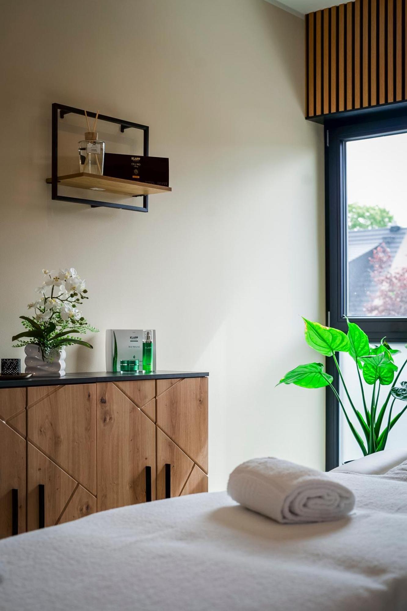 Bernstein Acamed Resort Nienburg  Εξωτερικό φωτογραφία