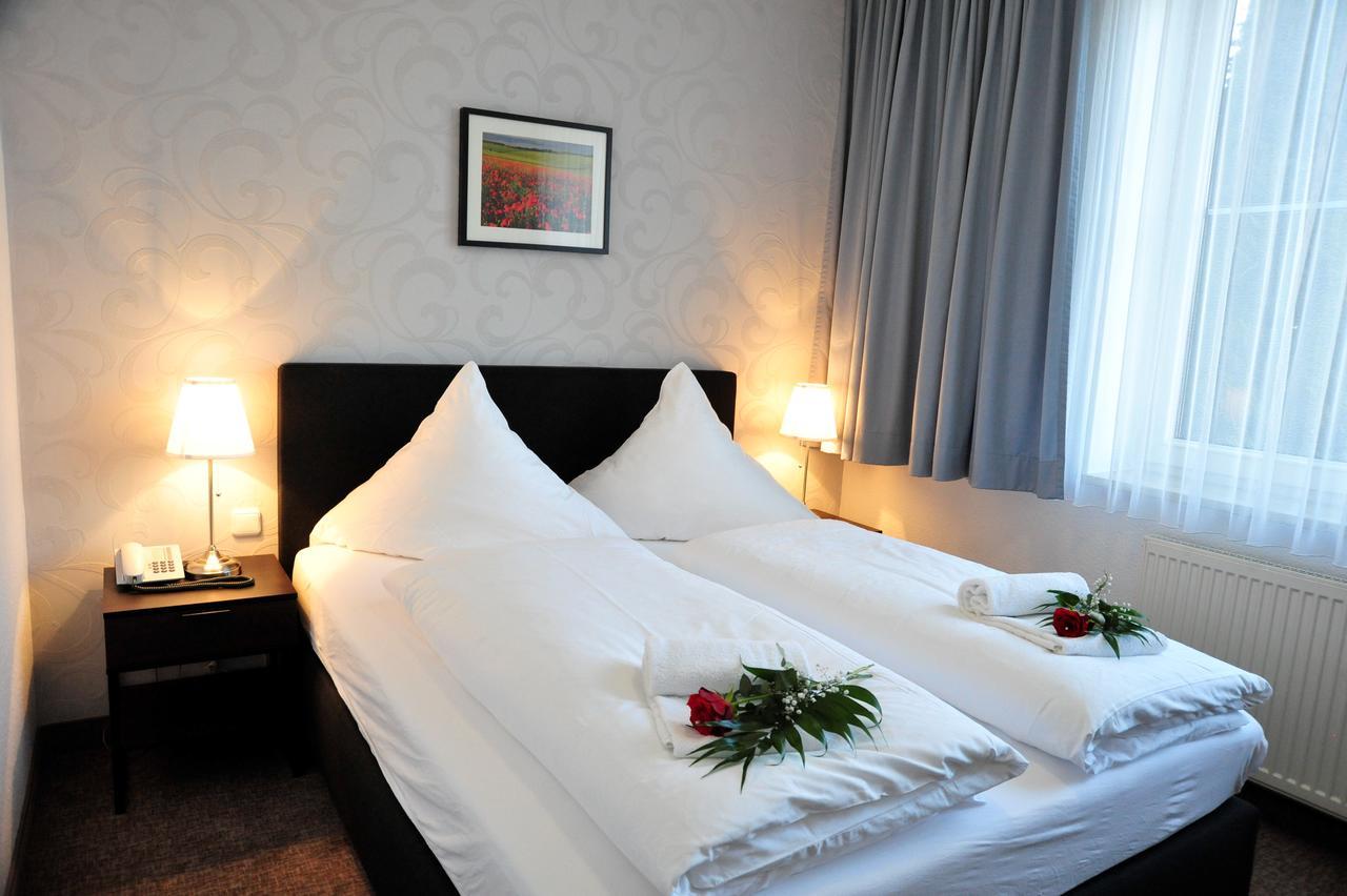 Bernstein Acamed Resort Nienburg  Εξωτερικό φωτογραφία
