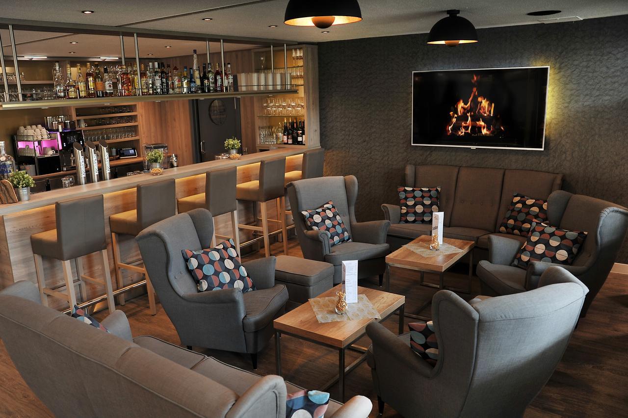 Bernstein Acamed Resort Nienburg  Εξωτερικό φωτογραφία