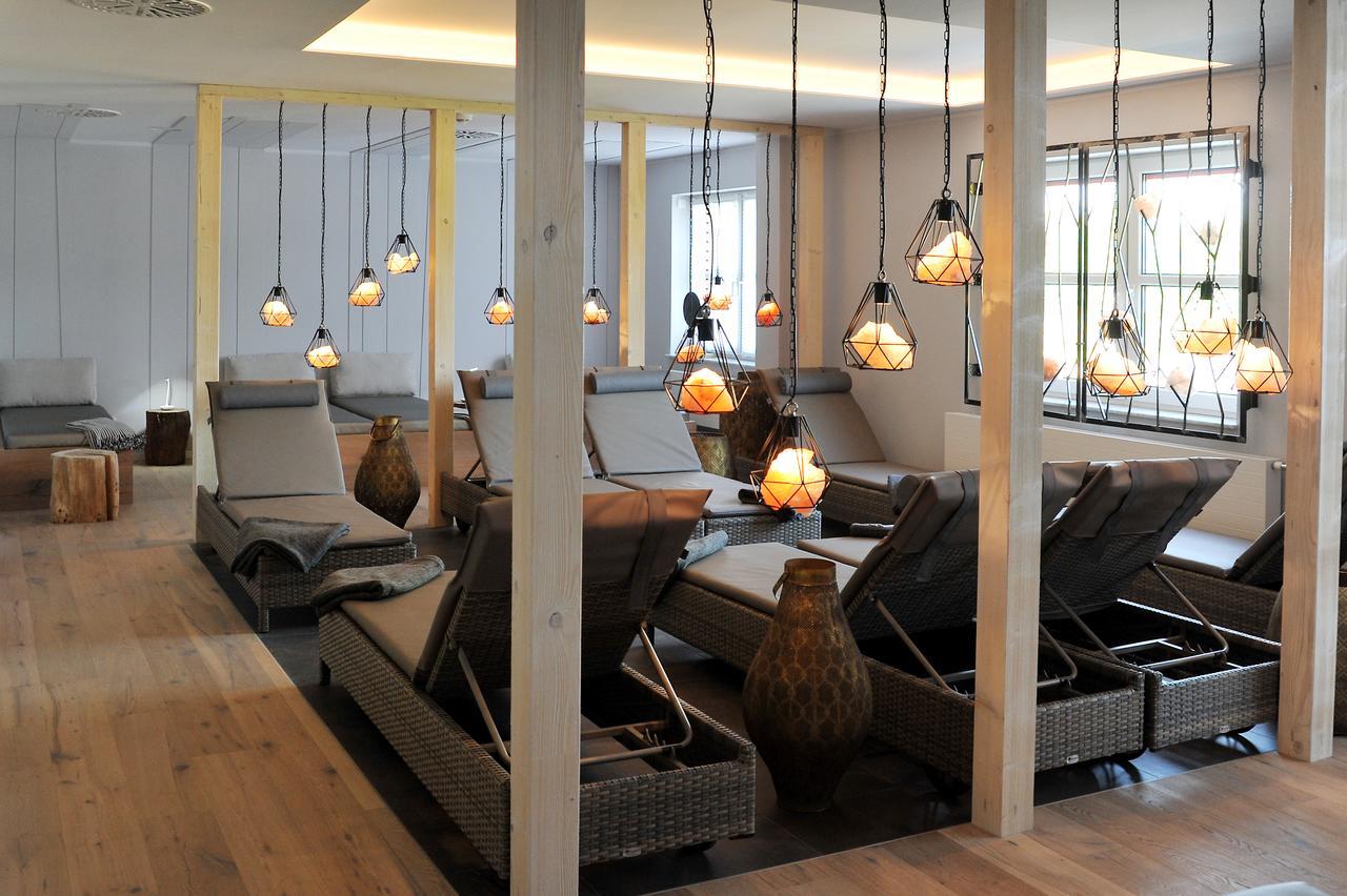 Bernstein Acamed Resort Nienburg  Εξωτερικό φωτογραφία